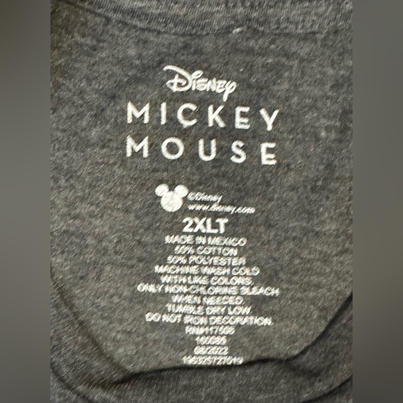 Disney Mickey Mouse black t-shirt Size 2XLT.  Dark heather charcoal - Picture 4 of 8